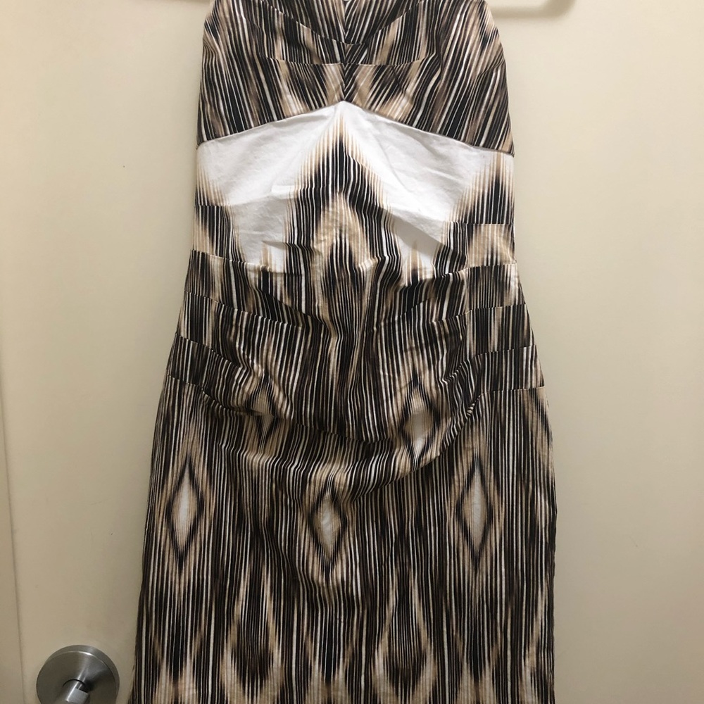 Clothes - Picture 13 of 16